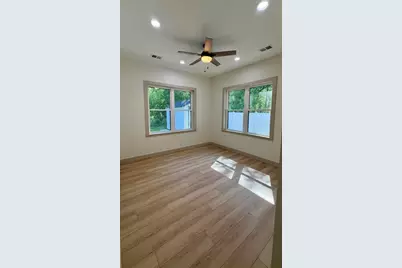 1810 Leonard Street NW, Grand Rapids, MI 49534 - Photo 15