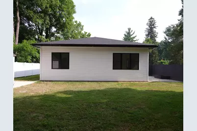1810 Leonard Street NW, Grand Rapids, MI 49534 - Photo 31