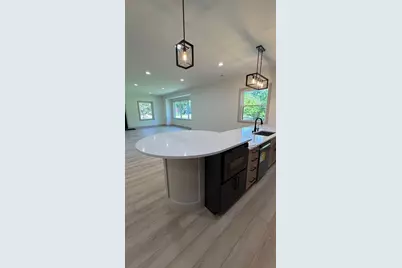 1810 Leonard Street NW, Grand Rapids, MI 49534 - Photo 9