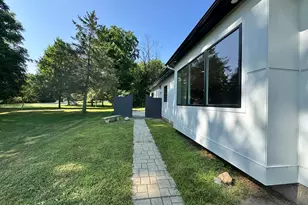 1810 Leonard St NW, Grand Rapids, MI 49534 - Photo 17