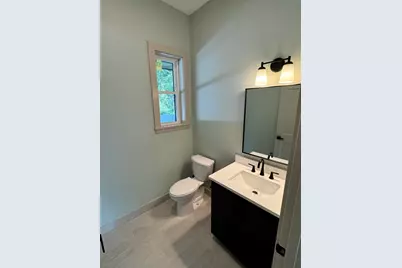 1810 Leonard Street NW, Grand Rapids, MI 49534 - Photo 27