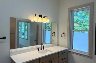 1810 Leonard St NW, Grand Rapids, MI 49534 - Photo 21