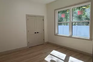 1810 Leonard St NW, Grand Rapids, MI 49534 - Photo 17