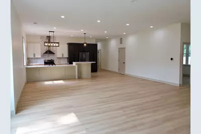 1810 Leonard Street NW, Grand Rapids, MI 49534 - Photo 3