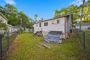 11106 Patterson Lake Dr, Pinckney, MI 48169 - Photo 15