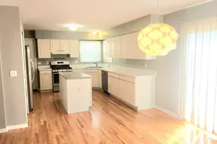 2987 Leslie Park Cir, Ann Arbor, MI 48105 - Photo 5