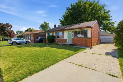 28604 Bohn Street, Roseville, MI 48066 - Photo 3