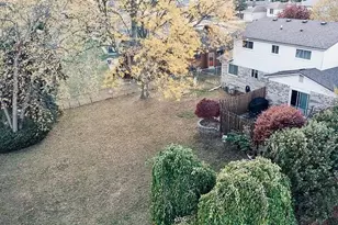 30988 Moroso Dr, Warren, MI 48088 - Photo 3