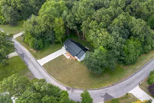 5527 E Samantha Ln, Twin Lake, MI 49457 - Photo 5