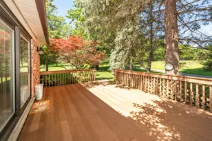 3363 Yellowstone Dr, Ann Arbor, MI 48105 - Photo 9
