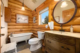 5957 Landing Ln, Fremont, MI 49412 - Photo 9