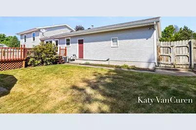 6091 Rogue River Meadows Drive NE, Belmont, MI 49306 - Photo 5