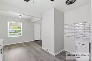 18985 Woodland St, Harper Woods, MI 48225 - Photo 11