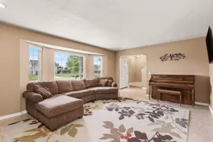 7046 Shady Knoll Dr SE, Caledonia, MI 49316 - Photo 13