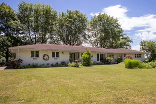 1550 E Y Ave, Vicksburg, MI 49097 - Photo 1