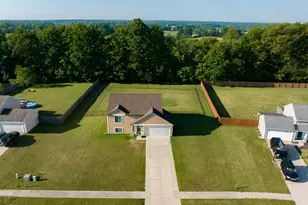 16264 Trent Ridge Dr NE, Cedar Springs, MI 49319 - Photo 37