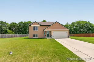 16264 Trent Ridge Dr NE, Cedar Springs, MI 49319 - Photo 1