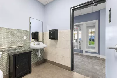 296 W Clay Avenue #4C, Muskegon, MI 49440 - Photo 15