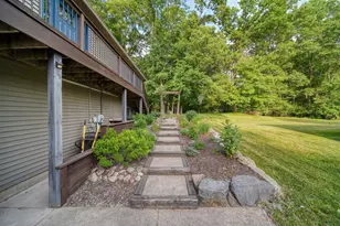 115 Ambler Dr, Brooklyn, MI 49230 - Photo 31