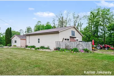 8395 McArthur Avenue NE, Belding, MI 48809 - Photo 17