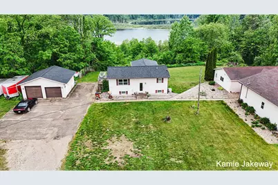 8395 McArthur Avenue NE, Belding, MI 48809 - Photo 1