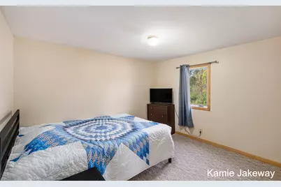 8395 McArthur Avenue NE, Belding, MI 48809 - Photo 31