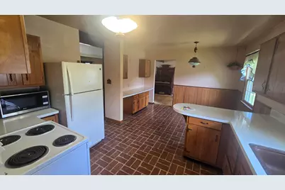 597 Birch Street, Manistee, MI 49660 - Photo 19