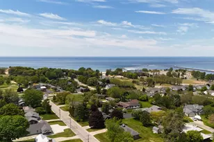 597 Birch St, Manistee, MI 49660 - Photo 11