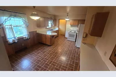 597 Birch Street, Manistee, MI 49660 - Photo 21