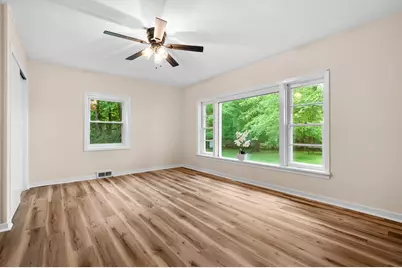 205 Sassafras Street, Coloma, MI 49038 - Photo 13