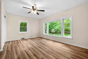 205 Sassafras St, Coloma, MI 49038 - Photo 13
