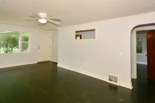 5061 Fordham Ave, Kalamazoo, MI 49048 - Photo 3