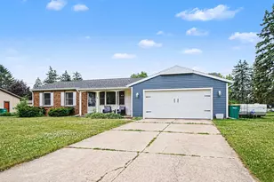 2605 Heverly Dr E, Portage, MI 49024 - Photo 3
