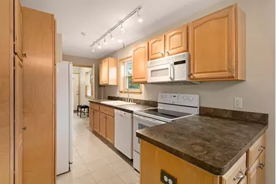 916 Brooks Street, Ann Arbor, MI 48103 - Photo 13