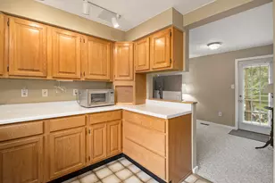 916 Brooks St, Ann Arbor, MI 48103 - Photo 31