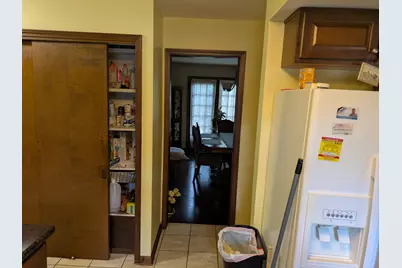 22909 Newport Street, Southfield, MI 48075 - Photo 9