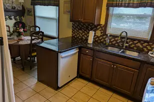 22909 Newport St, Southfield, MI 48075 - Photo 5