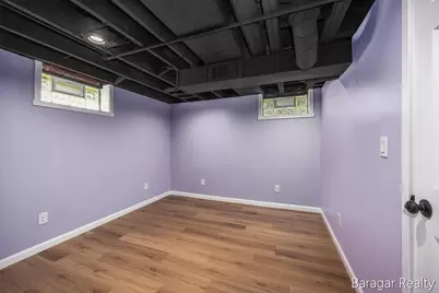 1244 S Dorroll Street NE, Grand Rapids, MI 49505 - Photo 13