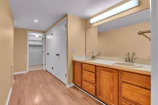 2115 Nature Cove Ct, Ann Arbor, MI 48104 - Photo 33