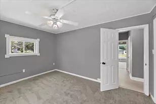 736 W Green St, Hastings, MI 49058 - Photo 17