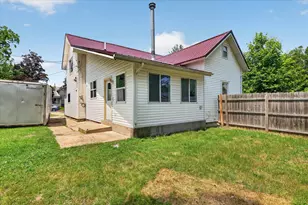 736 W Green St, Hastings, MI 49058 - Photo 29