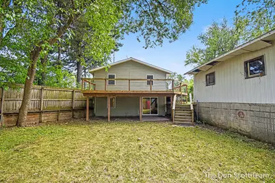 2911 5 Mile Road NE, Grand Rapids, MI 49525 - Photo 31