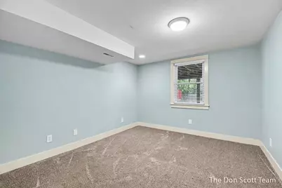 2911 5 Mile Road NE, Grand Rapids, MI 49525 - Photo 23