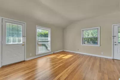 2347 Fernwood Avenue, Ann Arbor, MI 48104 - Photo 11