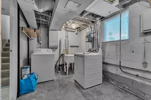 2347 Fernwood Ave, Ann Arbor, MI 48104 - Photo 25