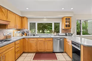 1351 King George Blvd, Ann Arbor, MI 48108 - Photo 17