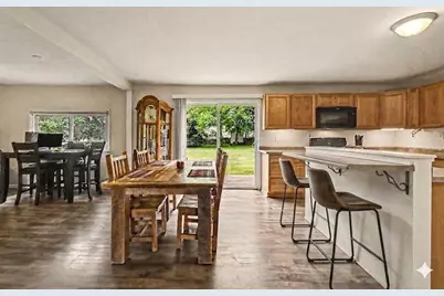 11332 Crestview Drive E, Cement City, MI 49233 - Photo 9