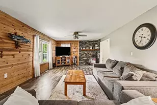 11332 Crestview Dr E, Cement City, MI 49233 - Photo 3