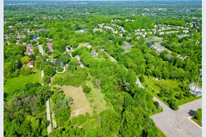 2326 Dean Lake Avenue NE, Grand Rapids, MI 49505 - Photo 7