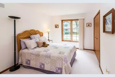 37648 N Laurel Park Drive #63, Livonia, MI 48152 - Photo 27